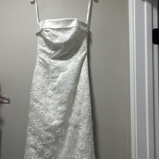 Davids bridal wedding dress size 2 beaded Lace and Tulle Ball Gown Wedding Dress