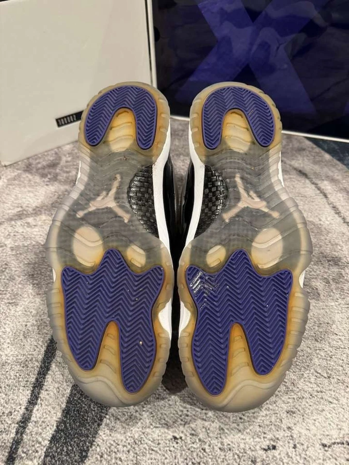 Talla 13 - Auténticas Nike Jordan 11 Retro Concord 2011 378037-107 Foto 4 de 4