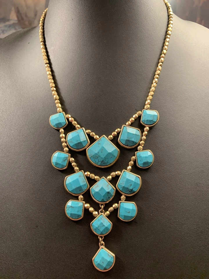 Collar estilo babero piedras facetadas turquesa genuina de oro marca Lucky con Foto 3 de 3