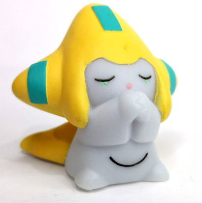 2006 Pokemon 1.5'' Praying Jirachi Figure Finger Puppet Nintendo Bandai
