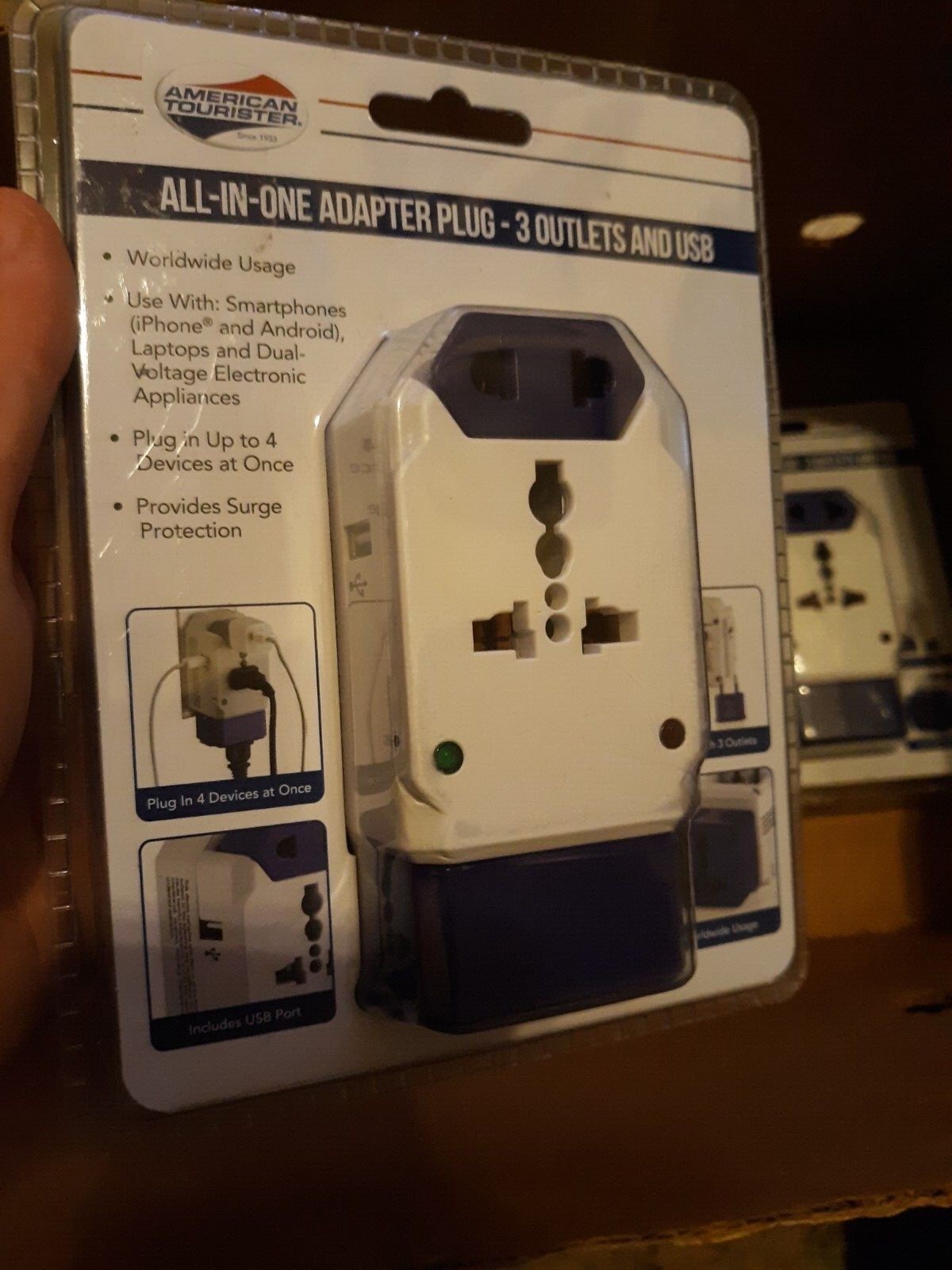 Enchufe adaptador todo en uno American Tourister - 3 salidas y USB (5 unidades) sellado