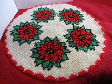 Finished Bucilla Latch Hook Hooked Tree Skirt Rug Poinsettia Christmas 39"W 1970