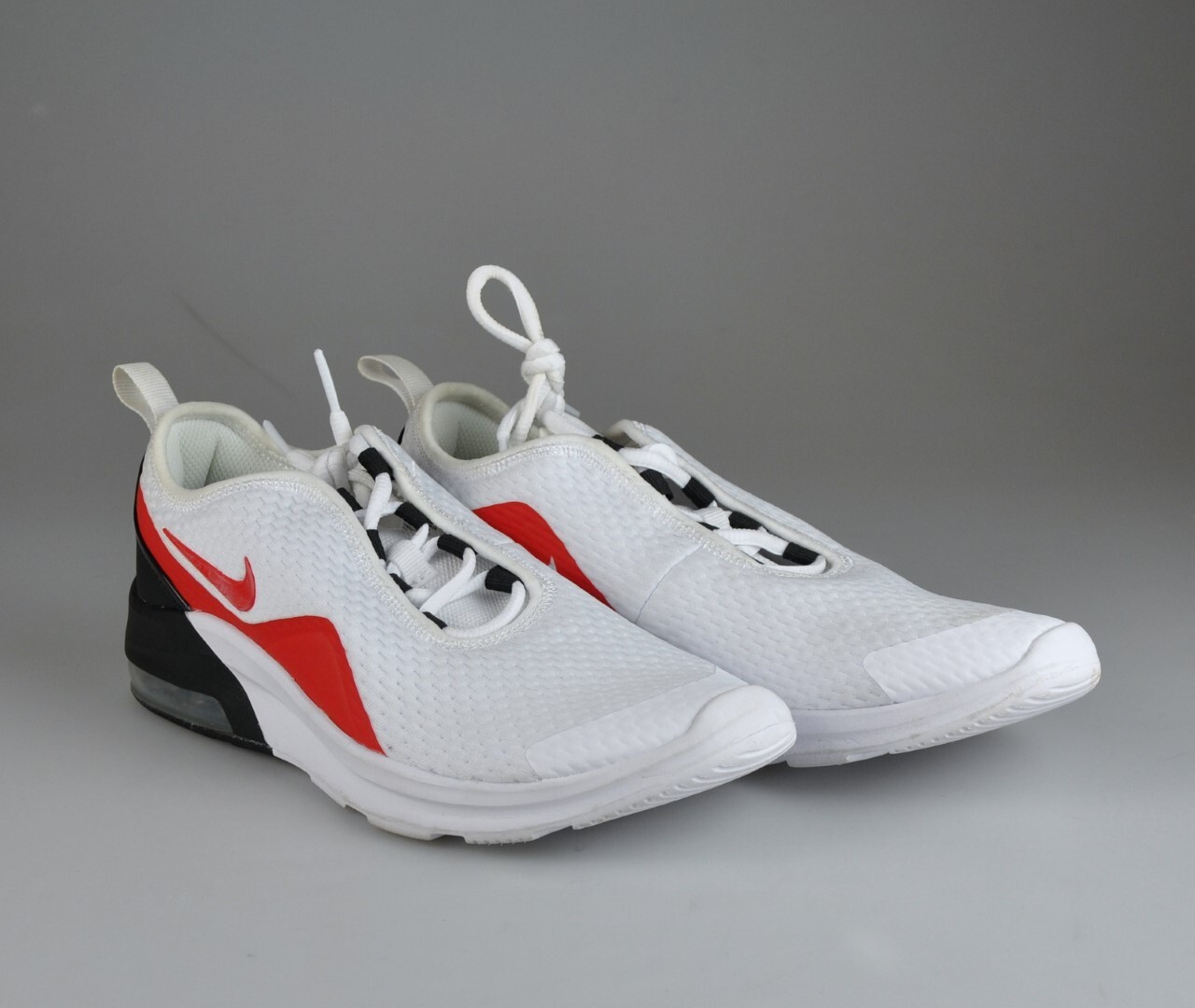 Nike Air Max Motion 2 Youth Size 5.5Y / Women\u0026#039;s Size 7 AQ2741-101  White Red | eBay