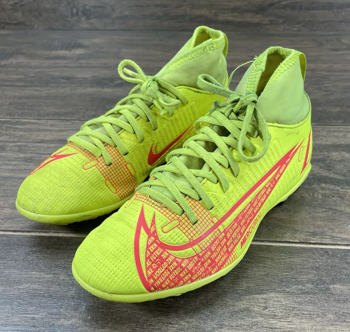 Nike Mercurial Superfly 8 Club FG Soccer Cleats Youth Boys 2Y