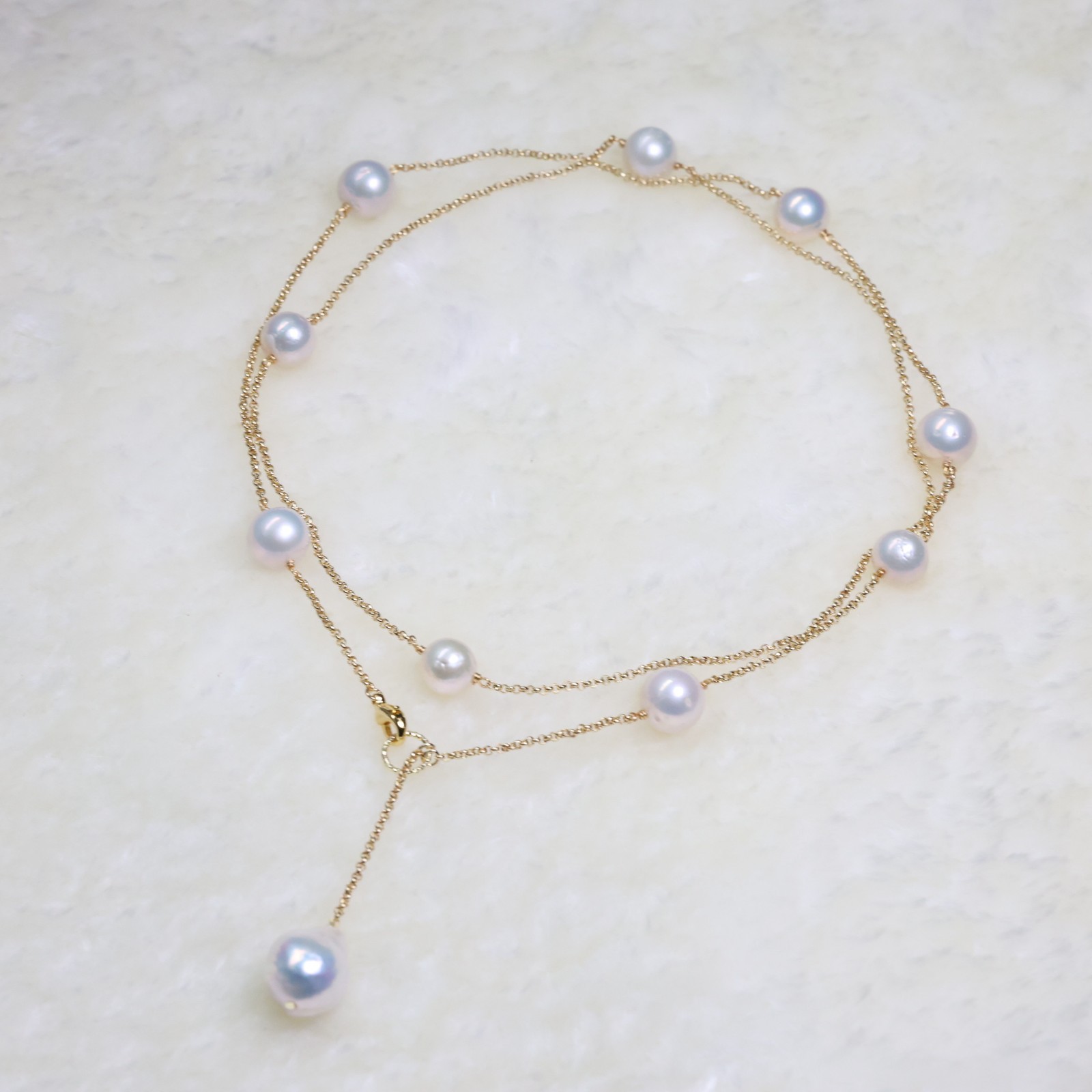 Collier sautoir en perles de culture baroques pour en finir avec les bijoux ternes et fragiles