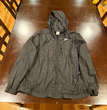 Nike Men s Black Hooded Windbreaker Jacket M Regular Full Zip Nylon Woven