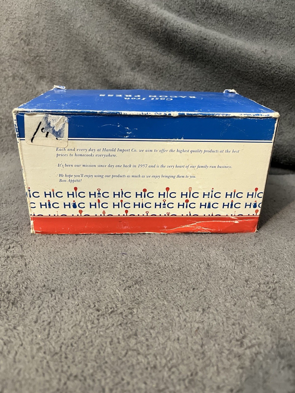 HIC Harold Import Co. 43202 Rectangular Bacon Press With Original Box