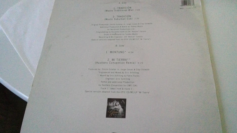 gloria estefan tradicion 12 inch vinyl 45 original from 1993 epic rcords - Image 3 of 4