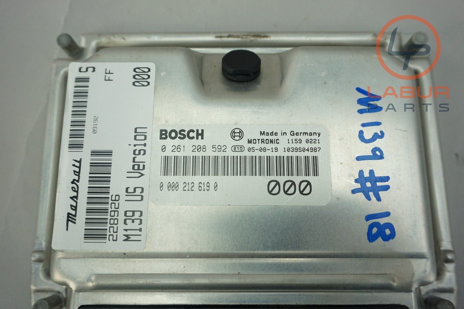 M139 05-07 Maserati Quattroporte BOSCH ECU ECM Engine Control Module Unit A271