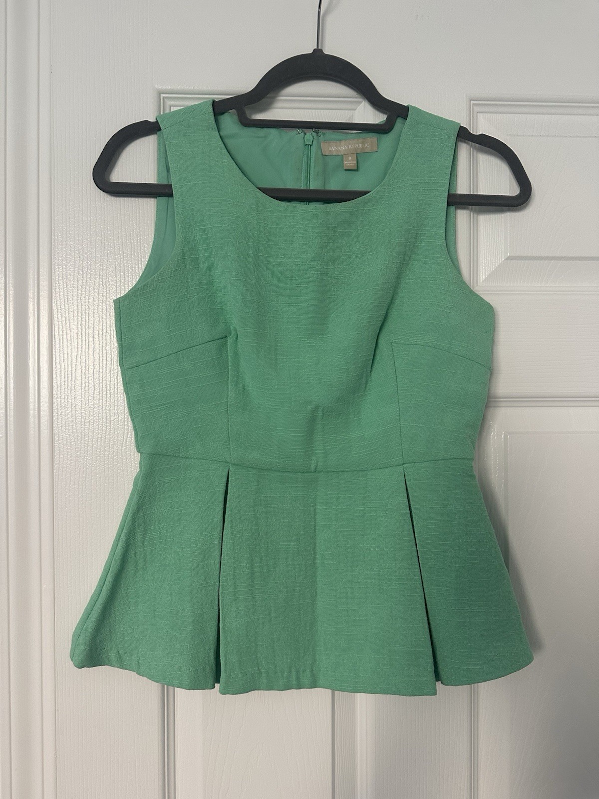 Banana Republic Textured Green Peplum Top - Size 0