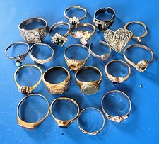 Lot Bagues Anciennes Plaqué Or Pierres Argent Alliages à Rénover et à Recycler