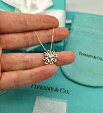 Tiffany & Co. Rare Paloma Picasso Sterling Silver Daisy Flower 16" Necklace