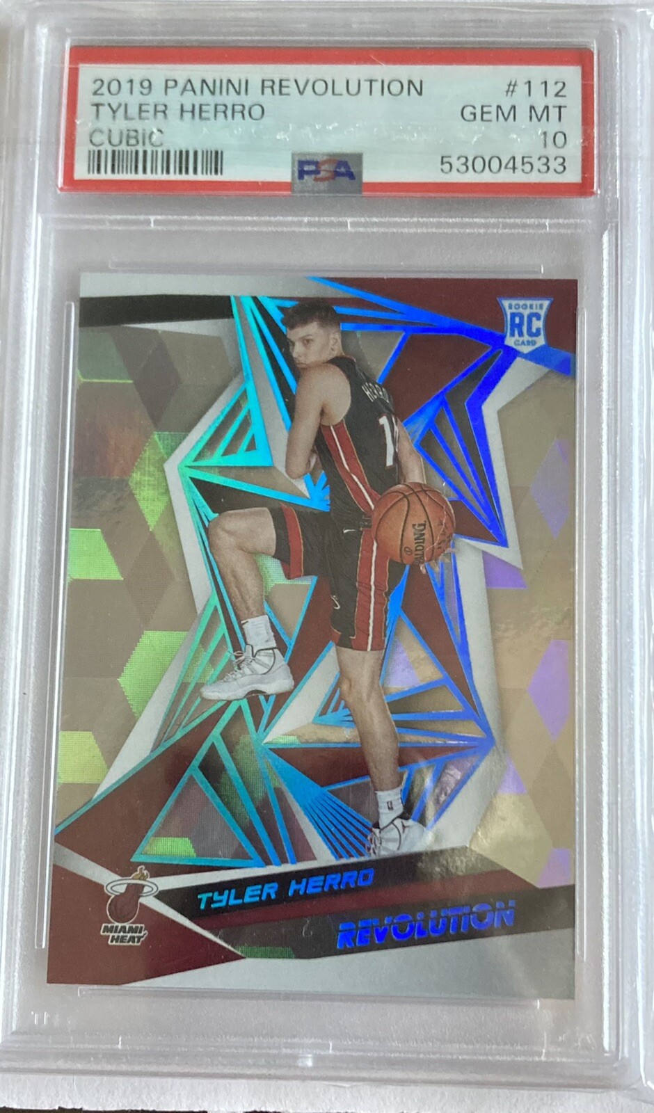2019-20 Tyler Herro PSA 10 Gem Mint Panini Revolution Cubic SP #/50 #112 RC