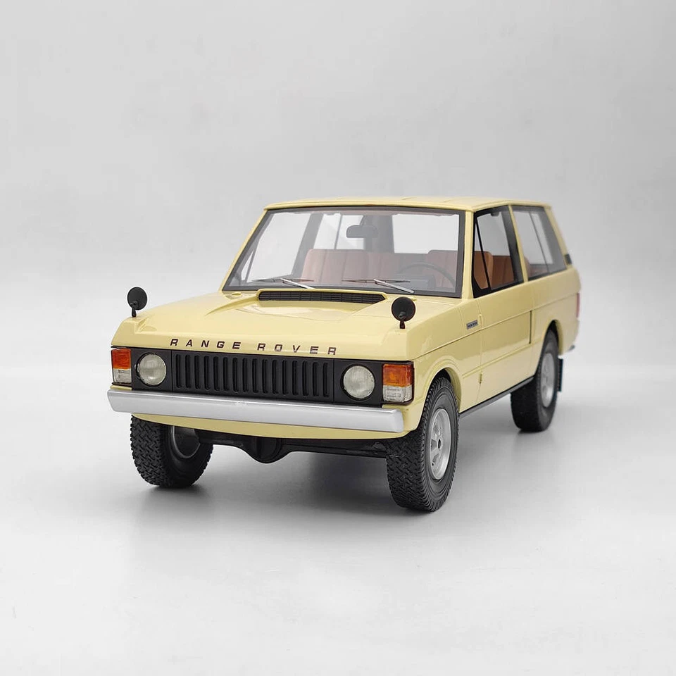 BOS 1/18 1970 LAND ROVER RANGE ROVER Suffix A beige BOS166 Resin Model Limited - Image 4 of 4