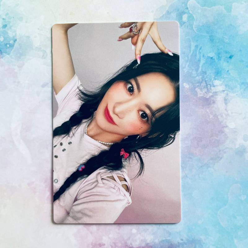 LE SSERAFIM UNFORGIVEN JAPAN 2ND SINGLE Photo card Weverse