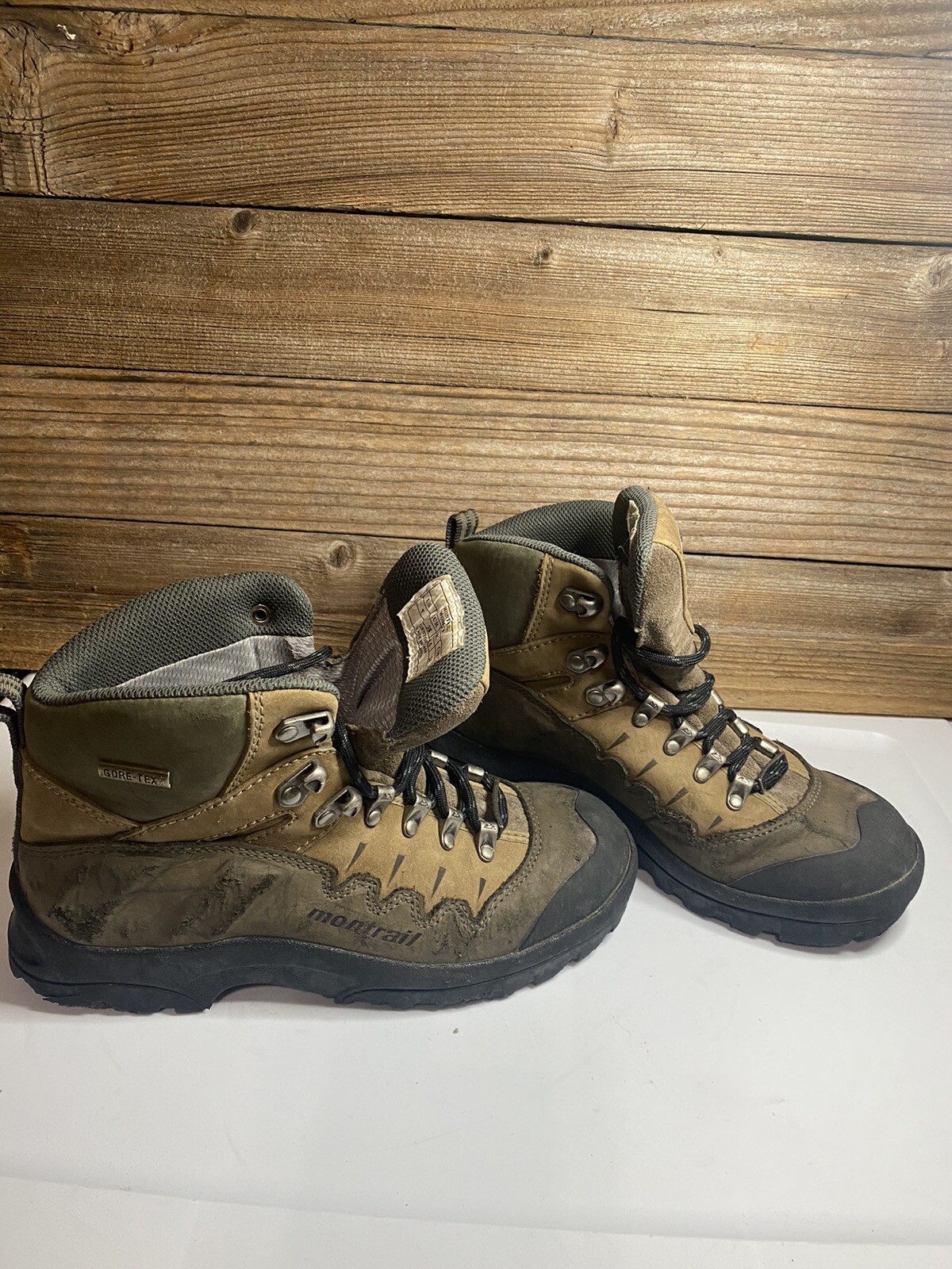 Montrail Gentorx 1459 Women’s Size 7 Hiking Boots. Gem