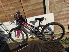 Piranha Frenzy Kids Mountain Bike 24-inch Wheel, Black/Pink