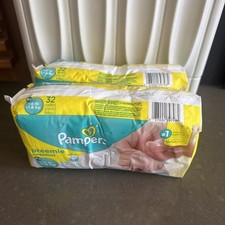 2 Sets 64 Pampers Swaddlers P2 PXS Preemie Baby Diapers 32 Count 4 lbs 1.8 kg