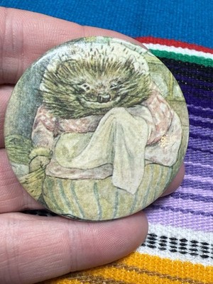 SMALL VINTAGE MRS TIGGY-WINKLE HANDBAG MIRROR 80s FREDERICK WARNE 2.25'' ACROSS