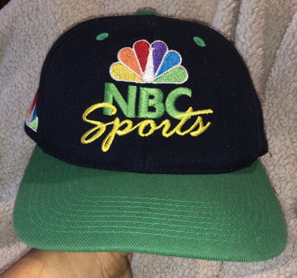 VINTAGE SPORTS SPECIALTIES NBC SPORTS PEACOCK LOGO SNAPBACK BLK HAT CAP 90s