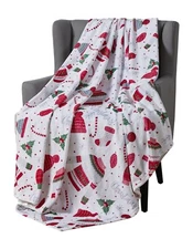 Christmas Throw Blanket: Warm and Cozy Velvet Fleece Design NWOP