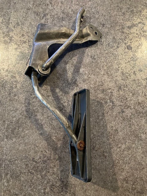 1970 AMC Hornet Usado Original OEM Acelerador/Conjunto de Pedal de Gás - Imagem 2 de 4