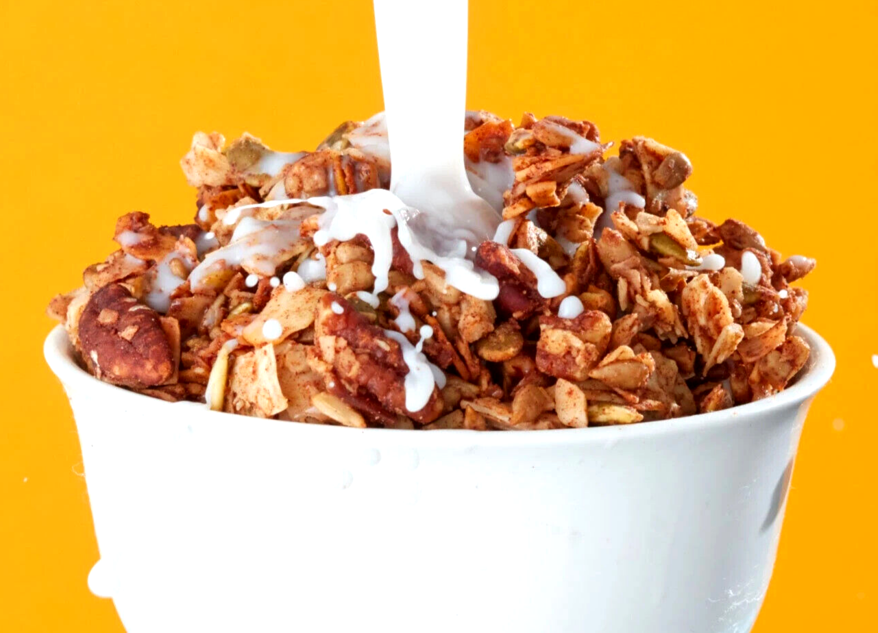 2 X NuTrail Keto Nut Granola Cinnamon Pecan 22oz each 2g Net Carb Nutty