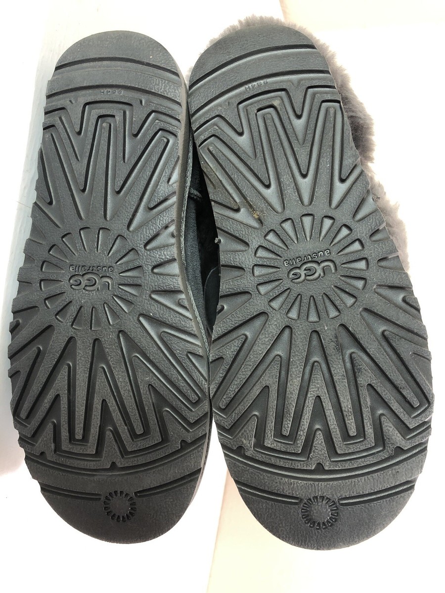 UGG Australia Bailey Button Gray Short Boots Women's 5 5803