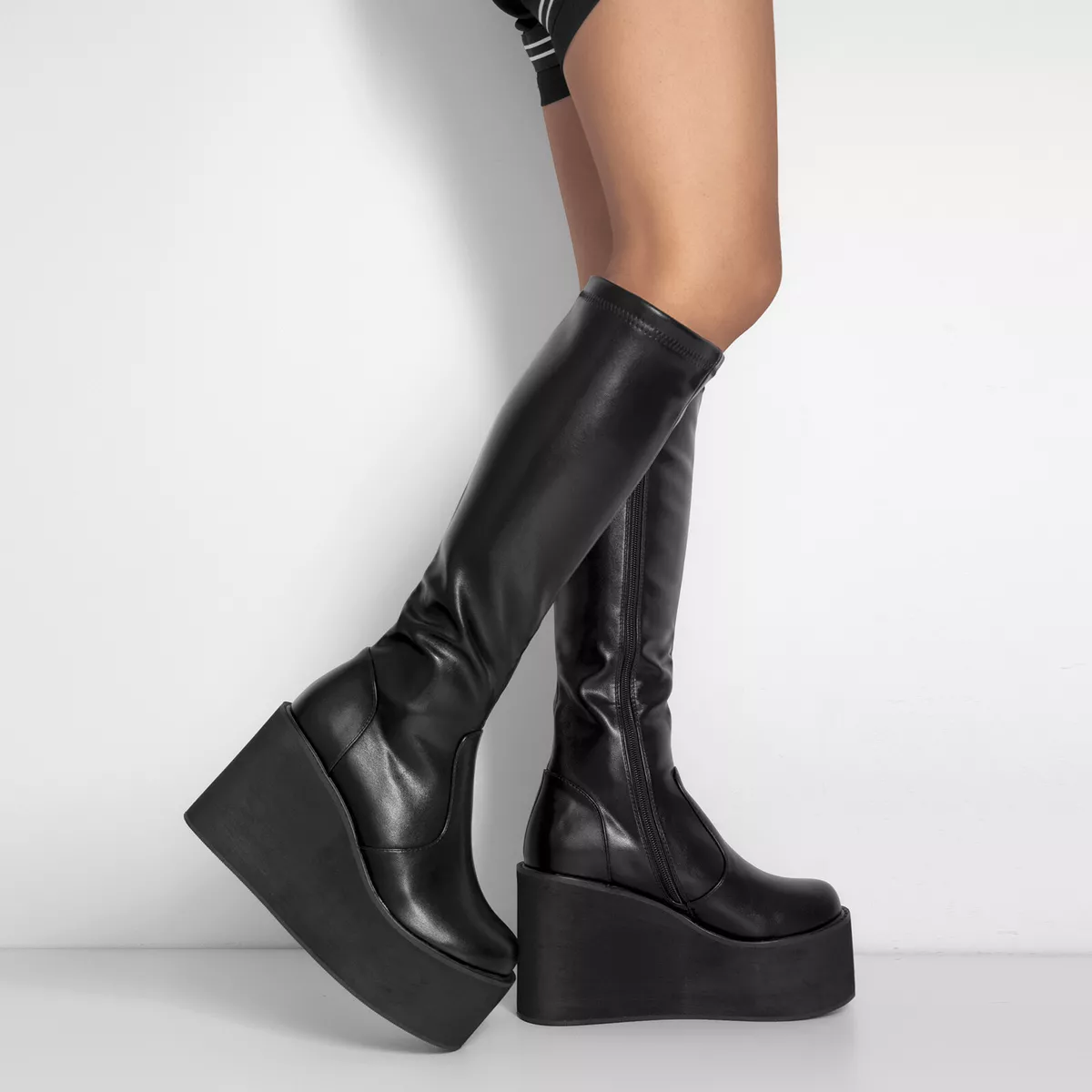 Platform zip sales up boots