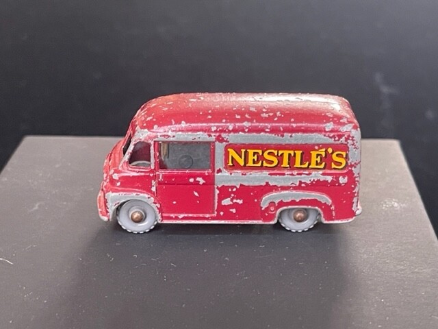 Matchbox Lesney #69A Commer 30 CWT Van Nestle's Gray Plastic