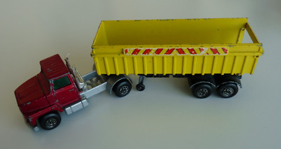 Matchbox Super Kings K-18 Ford LTS + K-18 Articulated Tipper Truck Lesney / GB