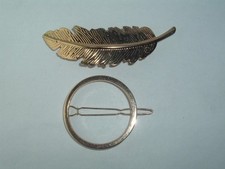 VINTAGE GOLD TONE METAL LEAF  CIRCLE HAIR BARRETTES UP DO HAIR ACCESSORY