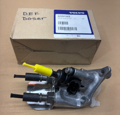 #ad Genuine Volvo 22391563 Replacement Valve Dosage DEF Injector Exhaust Mack Bosch $299.95