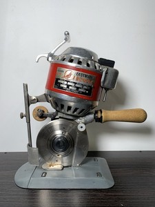 Eastman Cardinal Class 548, Round Knife for Cutting Cloth/Fabric