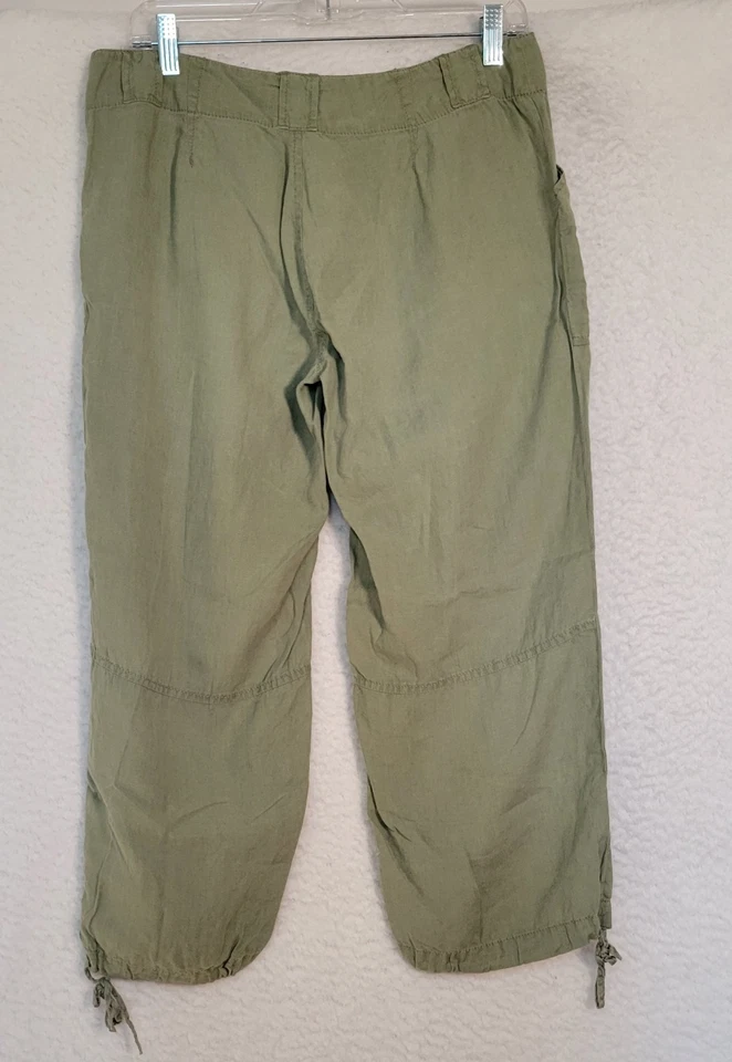 Capris de lino Banana Republic talla 6 para mujer verde oliva pierna con cordón 0825 Foto 2 de 4