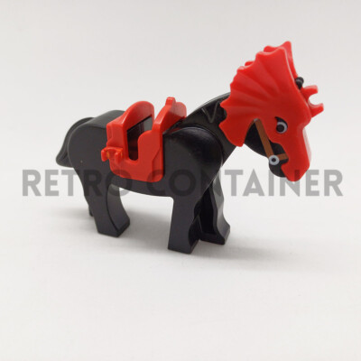 Lego Vintage Teile & Teile - 1x Black Horse 4493c01pb02 + roter Sattel + Helm