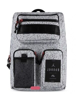 AIR JORDAN ELITE UTILITY SPEED HESI 15'' LAPTOP CEMENT BACKPACK NWT MA0838-G0W