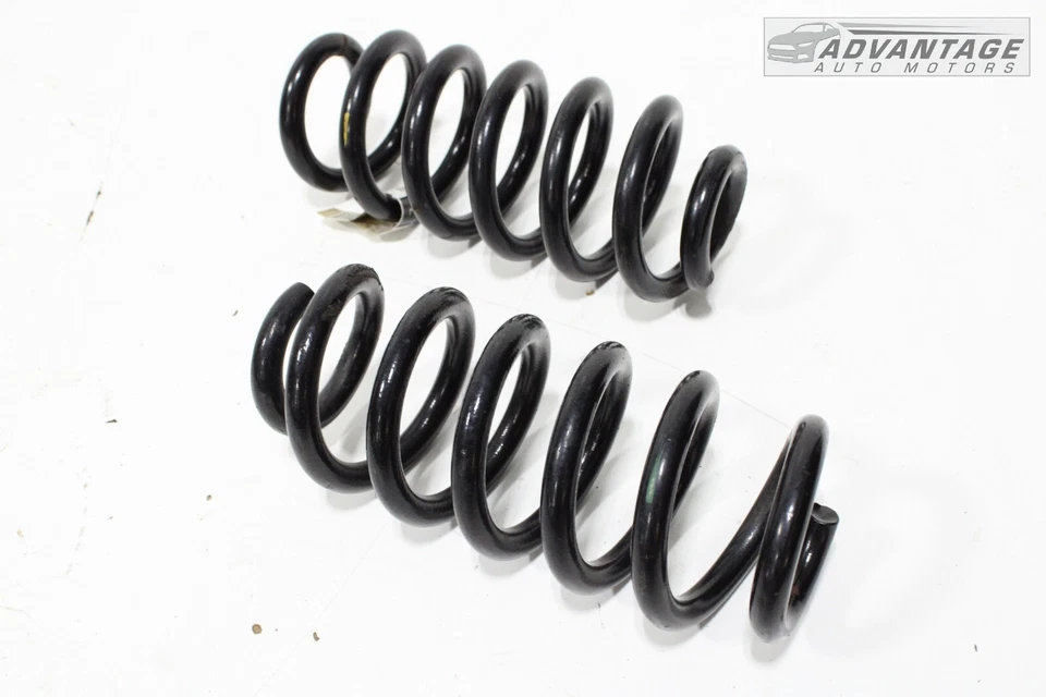 2017-2023 CADILLAC XT5 AWD REAR SUSPENSION LEFT & RIGHT COIL SPRING SET OF 2 OEM - Image 2 of 4