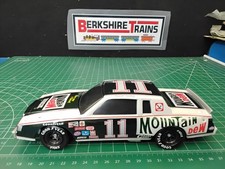 Action Diecast Bank NASCAR 1995 Darrell Waltrip #11 Mountain Dew Buick 1:24 R