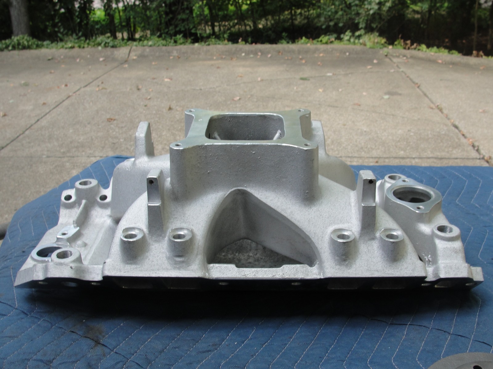 New Brodix HVBB Intake Manifold For Big Block Chevy Square Port. | eBay