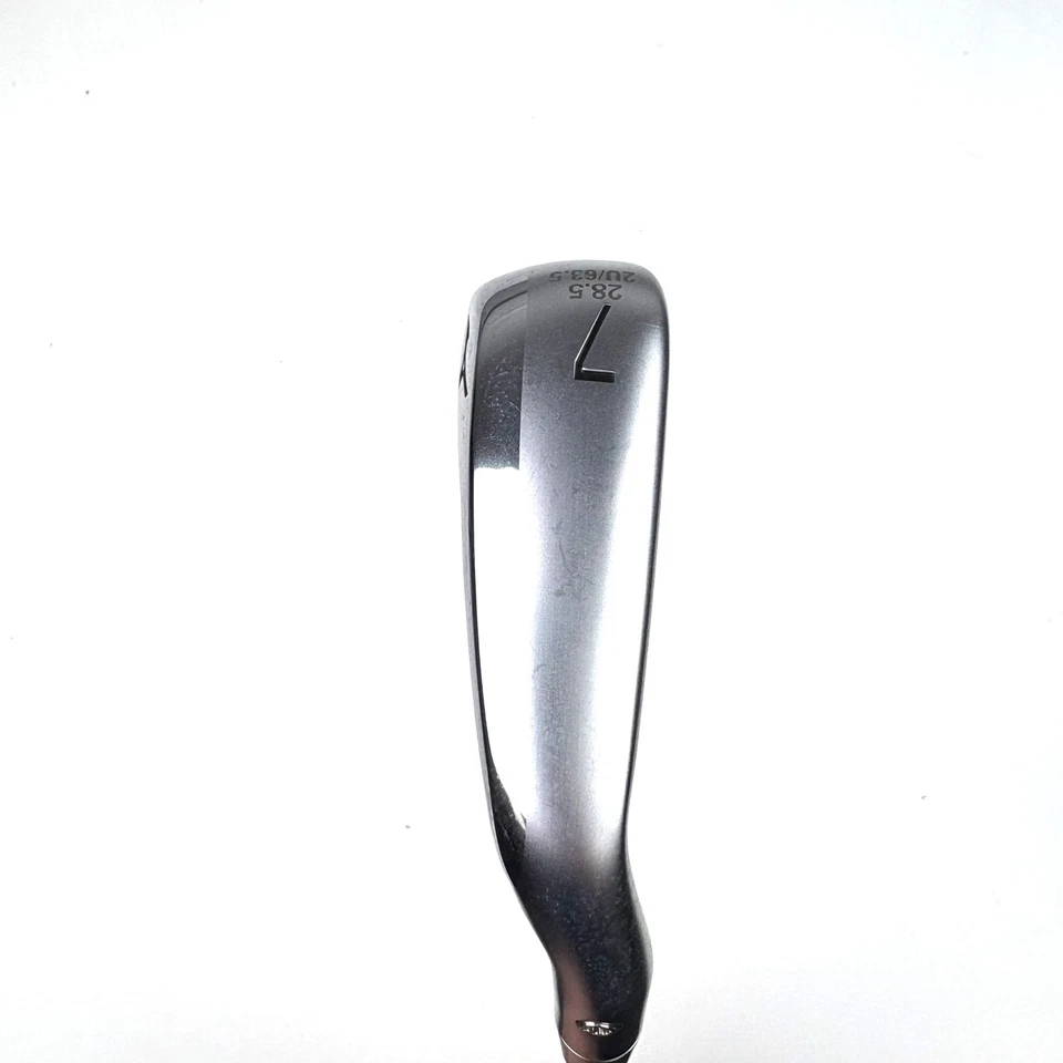 Mizuno JPX 925 Hot Metal 7 Iron / 28 Degree / KBS Tour C-Taper Lite 115 X-Sti... - Image 2 of 4