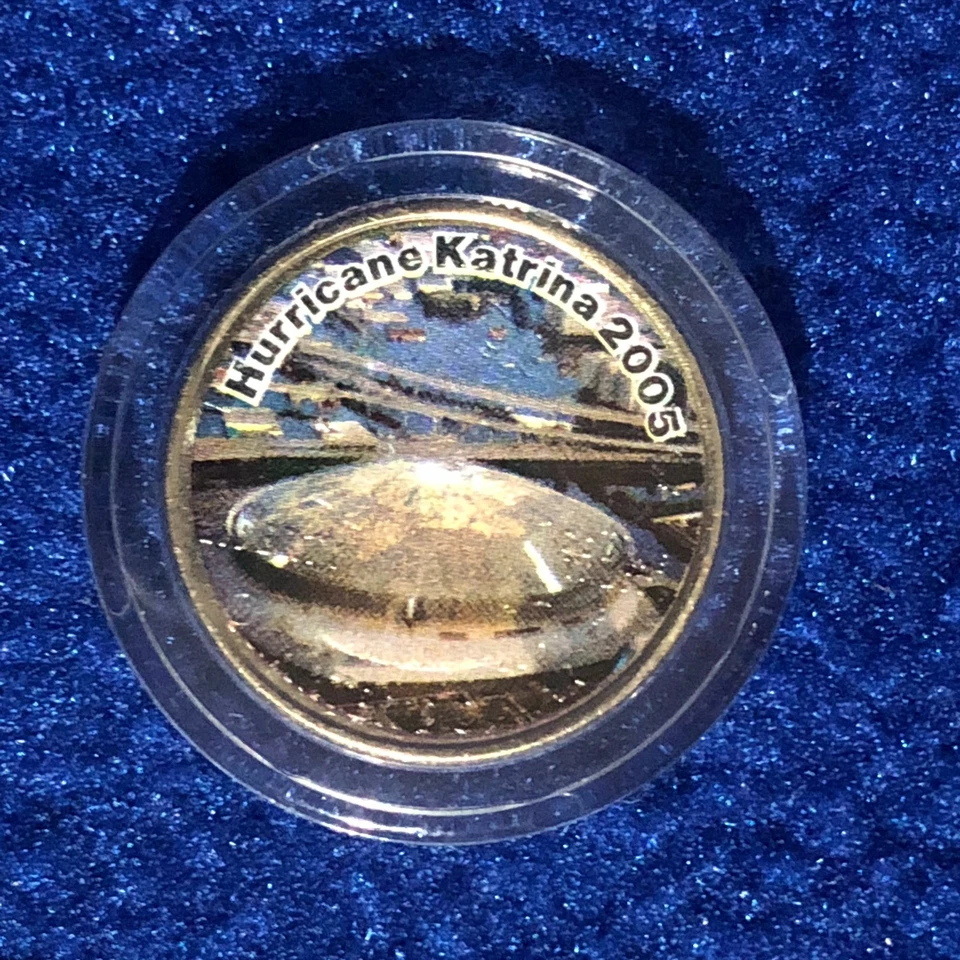 2005 Hurricane Katrina Colorized State Quarter US Mint 3 Coin Set with Capsules - Image 3 of 4