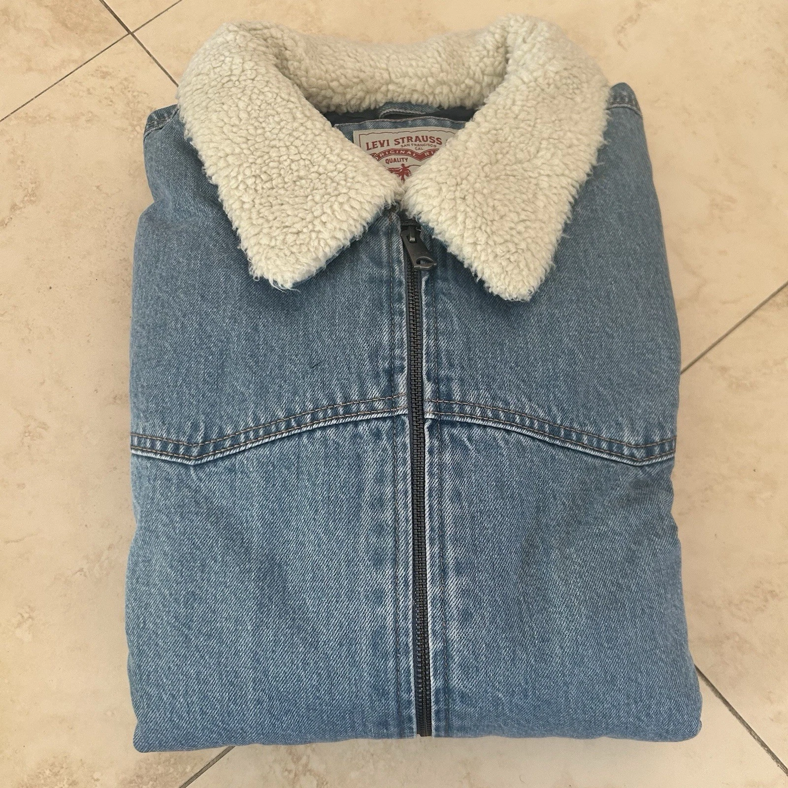Levis Jacket Mens 2XL Blue Sherpa Collar Denim Jean Button Front Fleece Jacket
