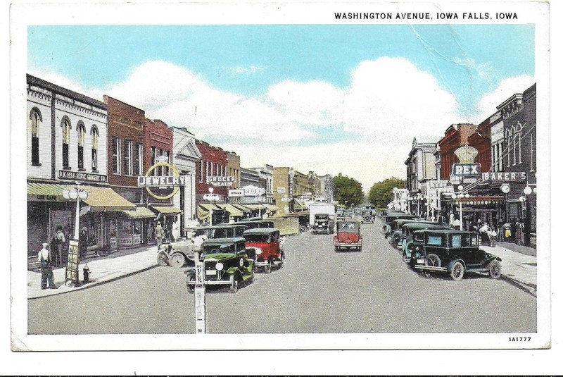 Iowa Falls, IA - Washington Avenue