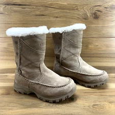 Cabelas Womens Boots Size 8.5 Beige Suede Thinsulate Faux Fur Lined Winter