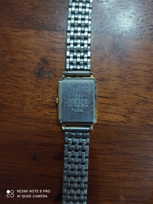 Lot De Montres Différentes Marques (Pulsar...) - Pour Pièces Détachées Ou Réparation