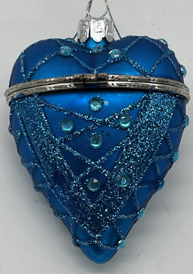 Mr Christmas Sullivan Glass Heart Shaped Trinket Box Blue Sparkle Ornament