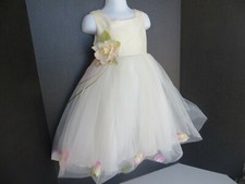 Girls Toddler Rose petals dress size 2-4 White Ivory