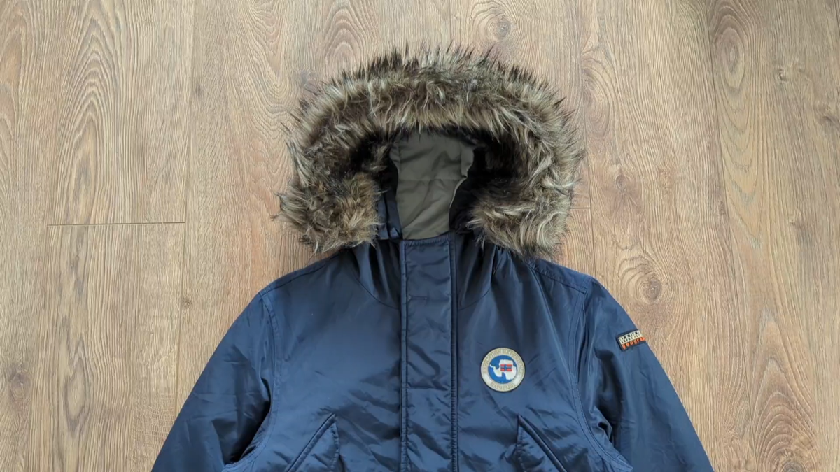Napapijri Men's Parka Jacket With Fur Size M Navy Casual Clothing