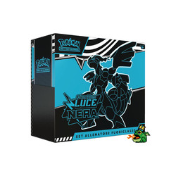 Pokemon ETB Black Light Outclass Trainer Set Italian